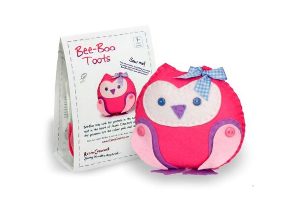 Bee Boo Toots Owlet Sewing Kit