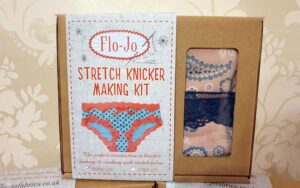 Knicker kit