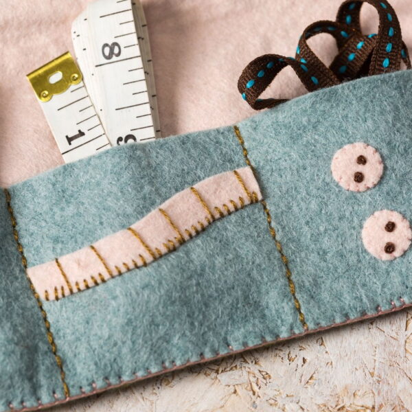 Sewing Roll Felt Craft Kit