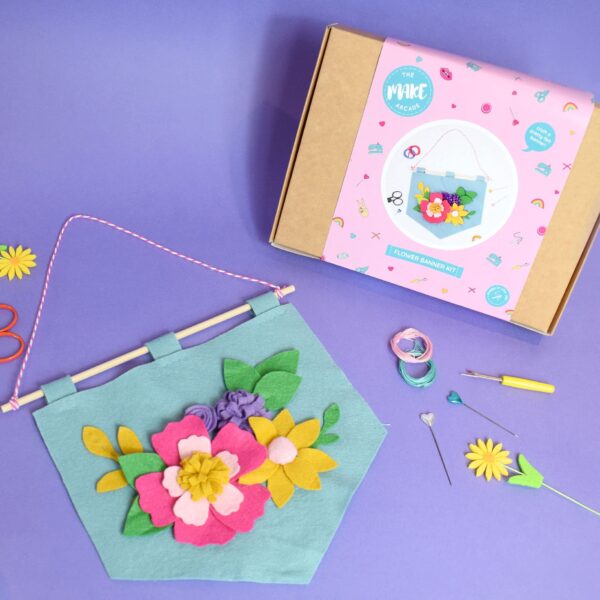 SPRING FLOWER BANNER FELT CRAFT KIT