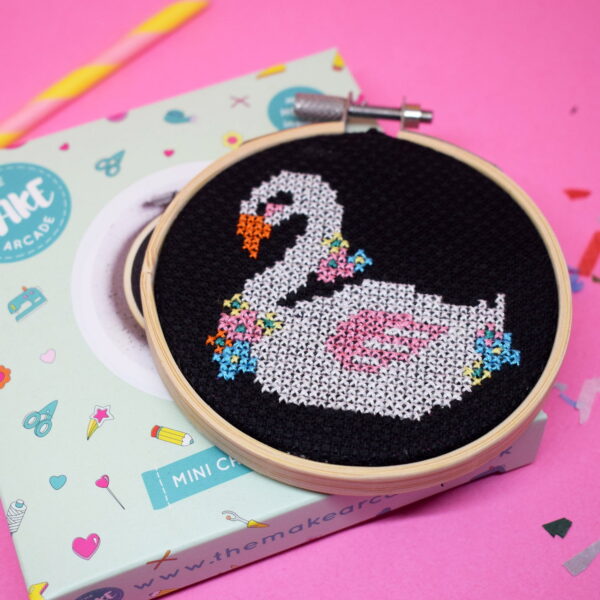 'SWAN' MINI CROSS STITCH KIT